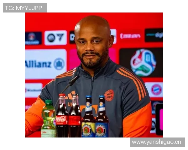 教练的骄傲与荣耀足球明星挥手致敬的动人瞬间