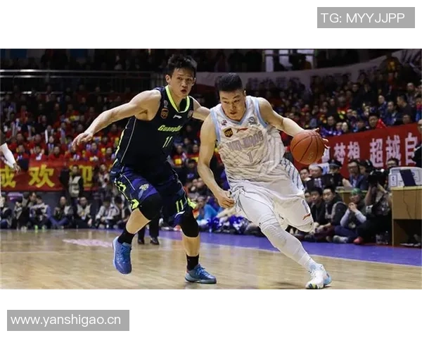 南京篮球队与武汉篮球队的较量分析与战术总结